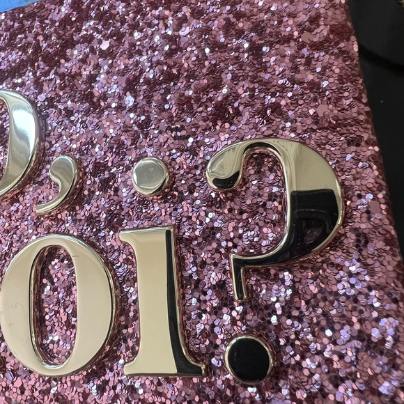 *SOLD* Kate Spade Who Moi Miss Piggy Clutch - Picture 7 of 16